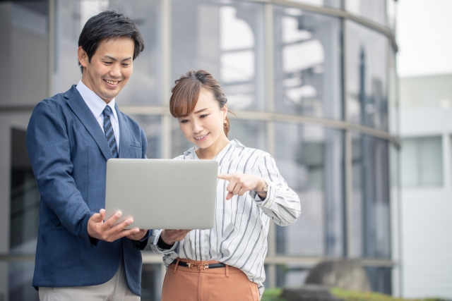 職場で既婚者同士の両思いがなんとなくわかるサイン