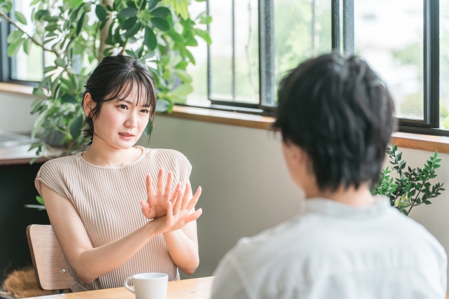 旦那と話すのをやめた妻との関係について