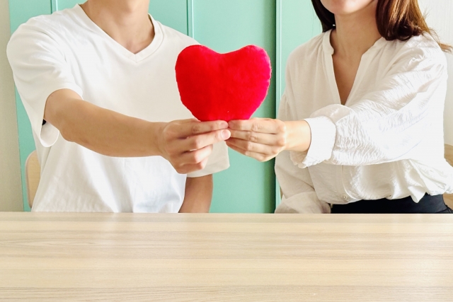 既婚男性が連絡したくなる女性の特徴とは